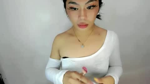 miss. Erika online show from 09.28.25