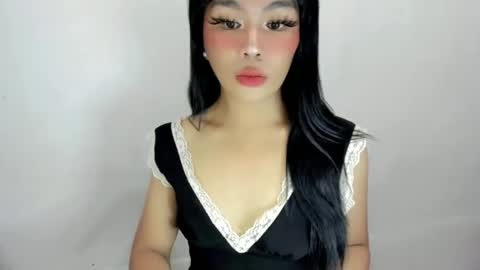 miss. Erika online show from 10.11.25