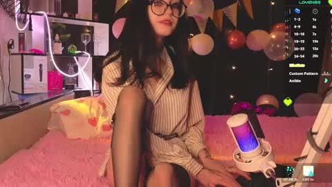 Evelyn 3 online show from 03.08.26