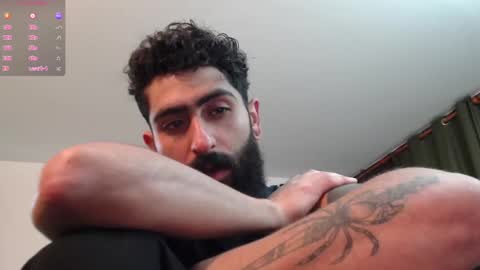 Snapshot of drogama chatting on 02.16.25 Drogama online show from 02.16.25