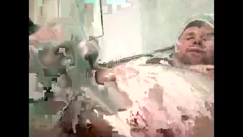 Snapshot of droppingloads82 chatting on 02.19.25 droppingloads82 online show from 02.19.25