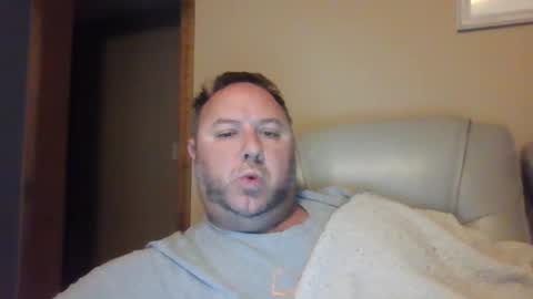 Snapshot of drow0909 chatting on 10.24.25 Drow online show from 10.24.25