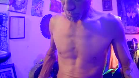 Snapshot of druedowm chatting on 10.02.25 druedowm online show from 10.02.25