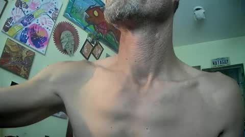 Snapshot of druedowm chatting on 12.20.25 druedowm online show from 12.20.25