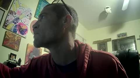 Snapshot of druedowm chatting on 12.22.25 druedowm online show from 12.22.25