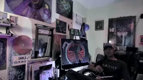 Snapshot of druedowm chatting on 06.23.26 druedowm online show from 06.23.26