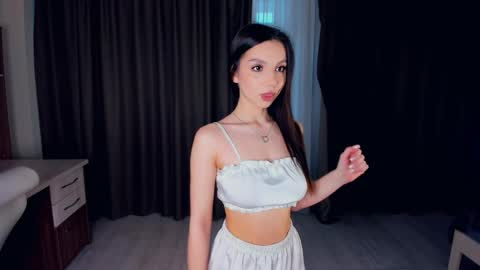 Emma online show from 05.04.26