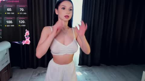 Emma online show from 05.24.26