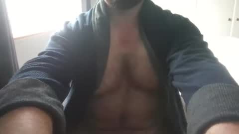 Snapshot of dublinbrian chatting on 10.01.25 dublinmalecam online show from 10.01.25