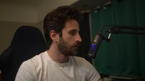 Snapshot of dukethedude chatting on 02.02.25 Duke online show from 02.02.25