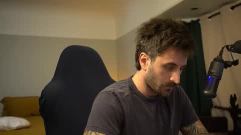 Snapshot of dukethedude chatting on 11.16.25 Duke online show from 11.16.25