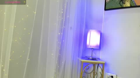 Snapshot of dulce__fiore07 chatting on 06.17.26 dulce__fiore07 online show from 06.17.26