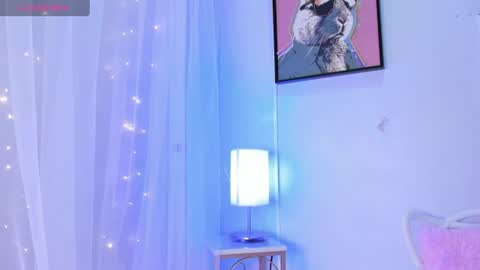 Snapshot of dulce__fiore07 chatting on 06.18.26 dulce__fiore07 online show from 06.18.26