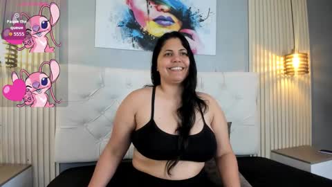 Snapshot of dulce__love69 chatting on 09.25.25 Dulce love69 online show from 09.25.25