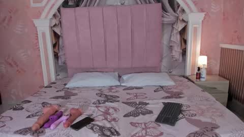 Dulce online show from 03.04.26