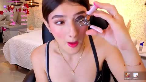 dulce_isabel_ online show from 02.05.26