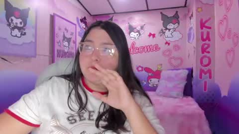 Dulce  online show from 06.18.26