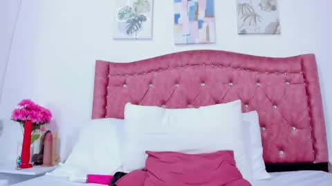 Snapshot of dulceangelita chatting on 12.12.24 Dulce  online show from 12.12.24