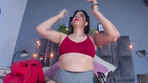 DULCE AURORA online show from 07.06.26