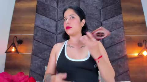 DULCE AURORA online show from 07.07.26