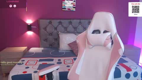 Snapshot of dulcee_gaby chatting on 10.30.25 dulcee_gaby online show from 10.30.25