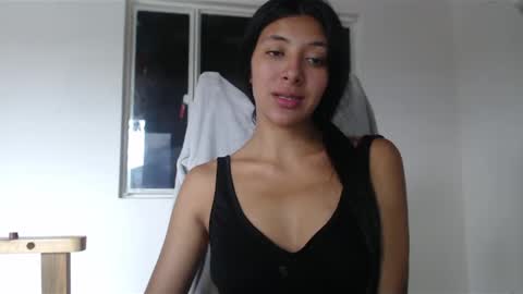 Snapshot of dulceisabellax chatting on 02.27.25 dulceisabellax online show from 02.27.25