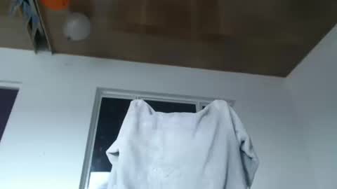 Snapshot of dulceisabellax chatting on 02.27.25 dulceisabellax online show from 02.27.25