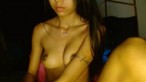 dulcelatina222 online show from 11.28.25