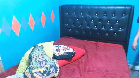 Snapshot of dulcesdemaria chatting on 11.02.25 dulcesdemaria online show from 11.02.25