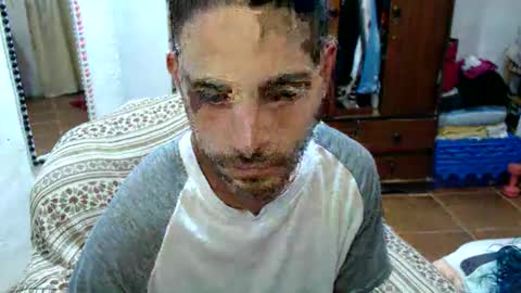 Snapshot of dulcetentations chatting on 11.10.25 shany y alan online show from 11.10.25