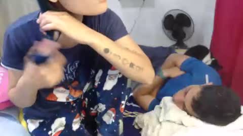 Snapshot of dulcetentations chatting on 01.08.26 shany y alan online show from 01.08.26