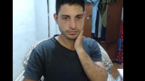 Snapshot of dulcetentations chatting on 02.08.26 shany y alan online show from 02.08.26