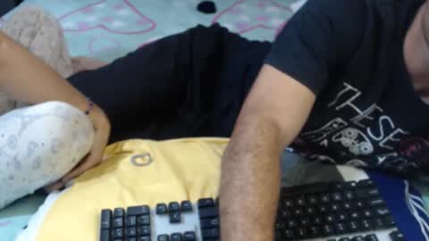 Snapshot of dulcetentations chatting on 02.14.26 shany y alan online show from 02.14.26