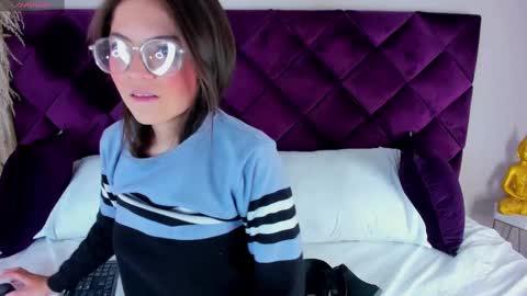 dulcevela online show from 03.05.25