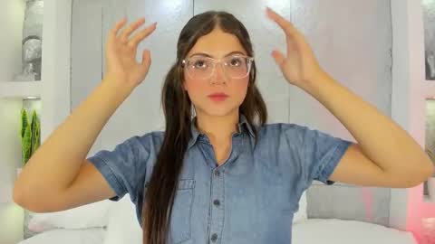 dulcevela online show from 10.29.25