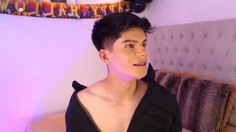 Snapshot of dulcey_ chatting on 10.07.25 Dulcey online show from 10.07.25