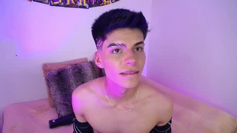 Snapshot of dulcey_ chatting on 10.08.25 Dulcey online show from 10.08.25