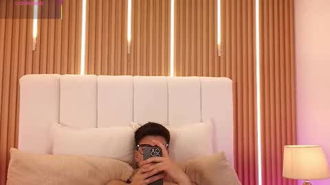 Snapshot of dulcey_ chatting on 03.18.26 Dulcey online show from 03.18.26