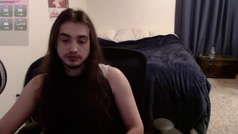 Snapshot of dunklord chatting on 01.08.25 dunklord online show from 01.08.25