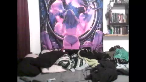 Snapshot of durinson7 chatting on 12.28.24 Durinsbxtch online show from 12.28.24