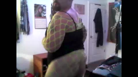 Snapshot of durinson7 chatting on 01.28.25 Durinsbxtch online show from 01.28.25