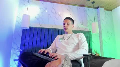 Dustin Sonne online show from 03.20.26