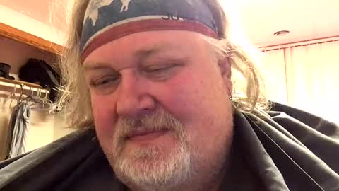 Snapshot of dustyballzer chatting on 12.28.24 Dusty online show from 12.28.24