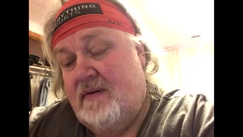 Snapshot of dustyballzer chatting on 12.28.24 Dusty online show from 12.28.24