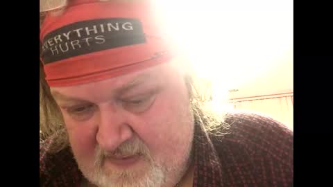 Snapshot of dustyballzer chatting on 01.04.25 Dusty online show from 01.04.25