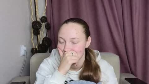 Snapshot of dustydeida chatting on 01.14.26 Jenny online show from 01.14.26