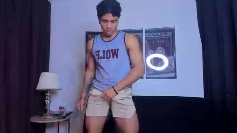 Snapshot of dustyn__michelle chatting on 03.12.26 DUSTYN MICHELLE online show from 03.12.26