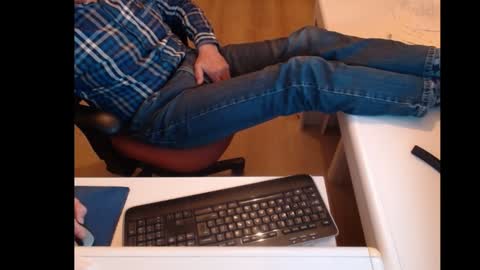 dutchpornking2 online show from 01.18.25