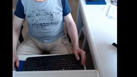 Snapshot of dutchpornking2 chatting on 05.24.26 dutchpornking2 online show from 05.24.26