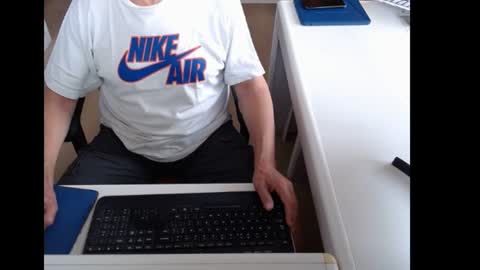 Snapshot of dutchpornking2 chatting on 07.05.26 dutchpornking2 online show from 07.05.26